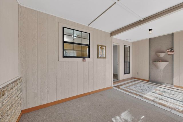 510 Stallion Road SE, Rio Rancho, NM 87124