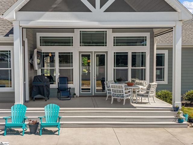130 Monreve Drive, Boiling Springs, SC 29316