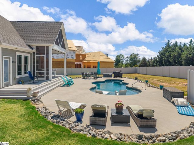 130 Monreve Drive, Boiling Springs, SC 29316