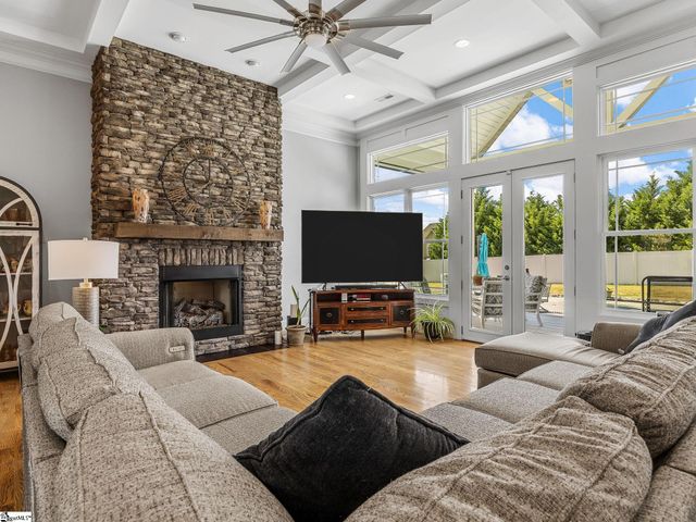 130 Monreve Drive, Boiling Springs, SC 29316