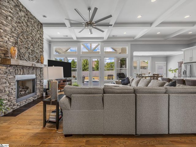 130 Monreve Drive, Boiling Springs, SC 29316