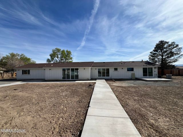 95 Hercules Drive, Sparks, NV 89441