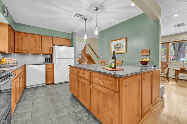 3109 Fair Oaks Drive, Norton, OH 44203