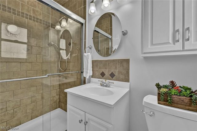 3109 Fair Oaks Drive, Norton, OH 44203
