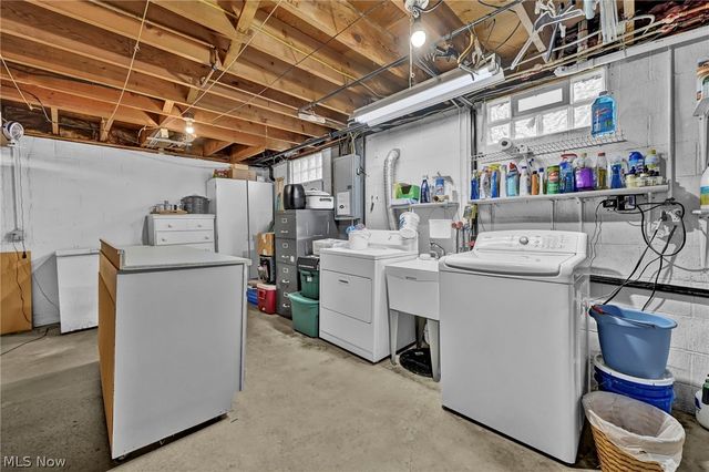 3109 Fair Oaks Drive, Norton, OH 44203