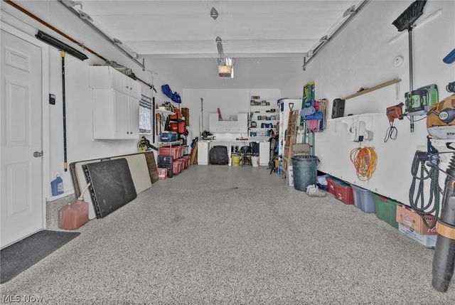 3109 Fair Oaks Drive, Norton, OH 44203
