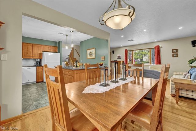 3109 Fair Oaks Drive, Norton, OH 44203