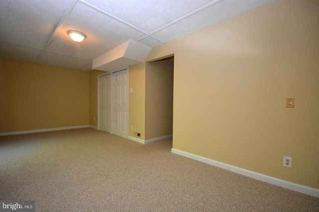 3151 ELLENWOOD DR, Fairfax, VA 22031