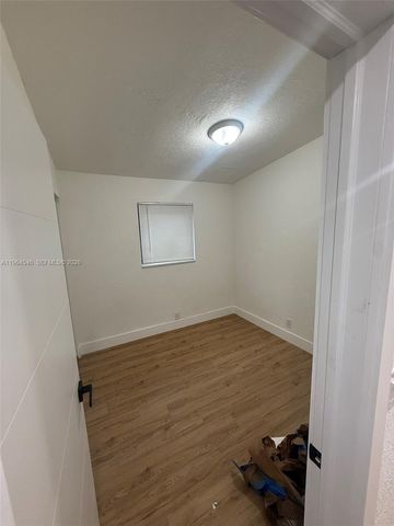 2169 NW 80th St 2169, Miami, FL 33147