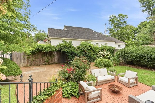 2072 FELIX AVE, Memphis, TN 38104