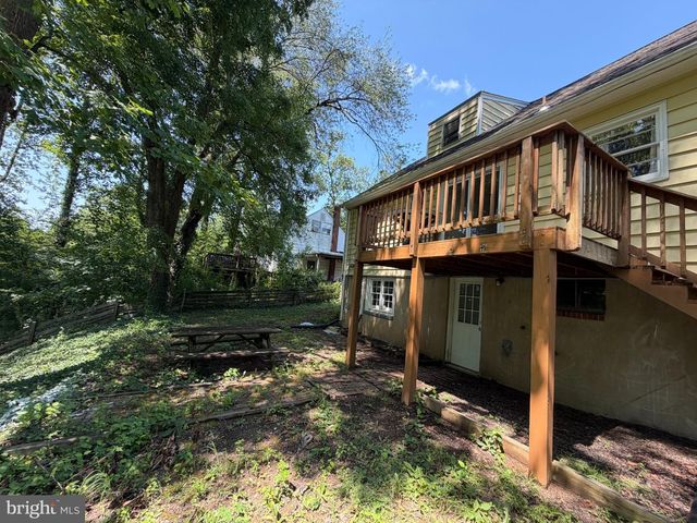 13419 ORCHARD DR, Woodbridge, VA 22191