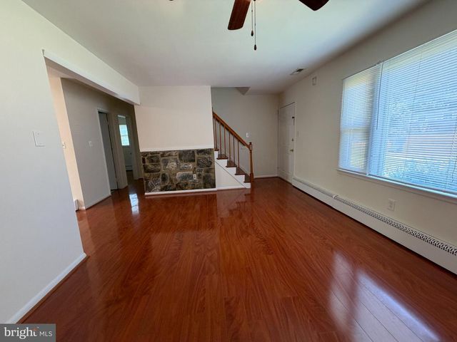 13419 ORCHARD DR, Woodbridge, VA 22191