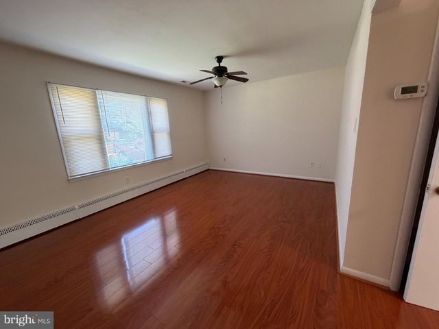 13419 ORCHARD DR, Woodbridge, VA 22191