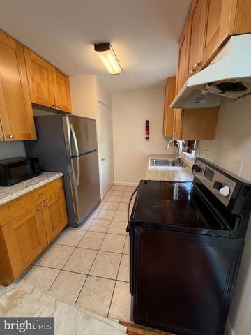 13419 ORCHARD DR, Woodbridge, VA 22191