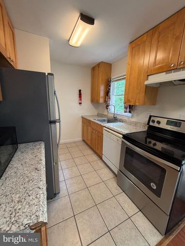13419 ORCHARD DR, Woodbridge, VA 22191