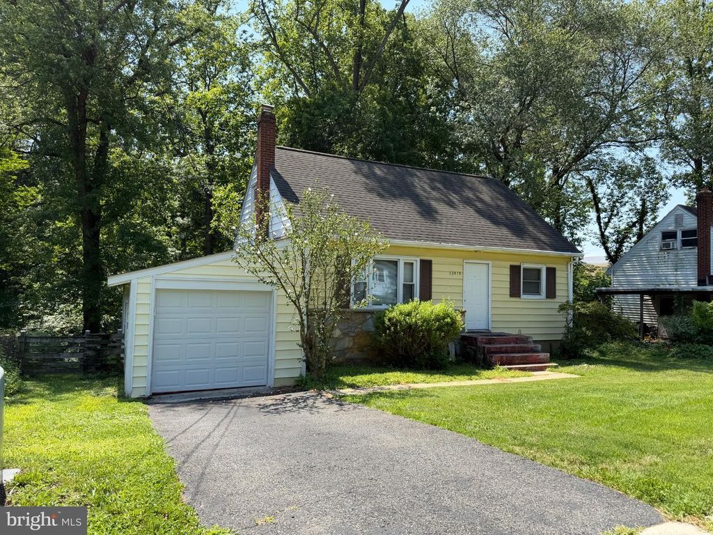 13419 ORCHARD DR, Woodbridge, VA 22191