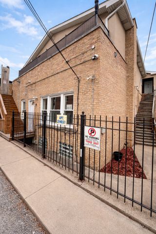 3716 N cicero Avenue 2e, Chicago, IL 60641