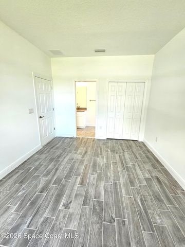 3224 E Terkelson Avenue SE, Palm Bay, FL 32909
