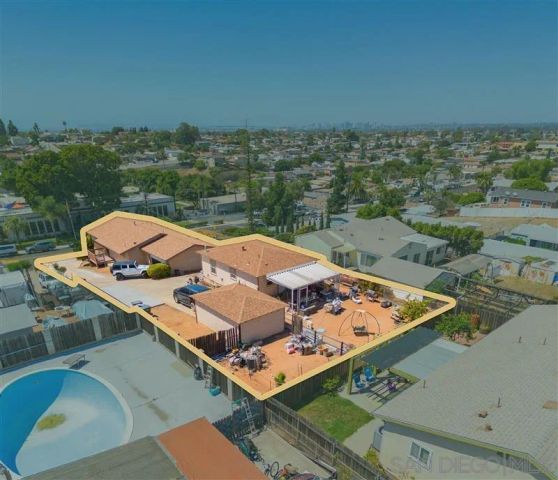 2245 S Lanoitan Ave, National City, CA 91950