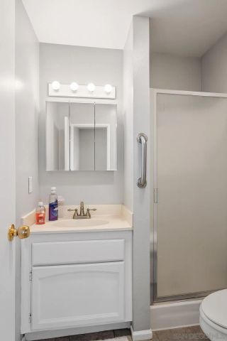 2245 S Lanoitan Ave, National City, CA 91950