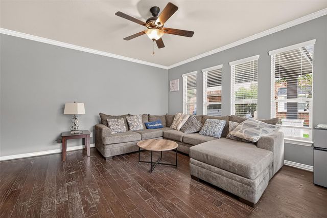 340 Dawn Brook Lane, Conroe, TX 77384