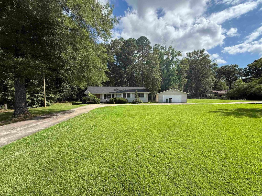 6407 Jacksonville Cutoff Road, Sherwood, AR 72076