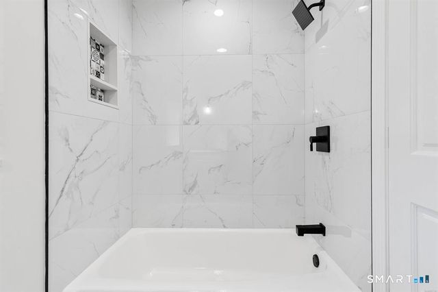 31 Sterling Drive, New Milford, CT 06776