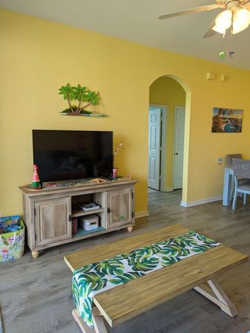 8105 COCONUT PALM WAY 305, Kissimmee, FL 34747