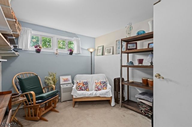 38 Forest Dr, Roxbury Twp., NJ 07876