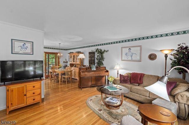 38 Forest Dr, Roxbury Twp., NJ 07876