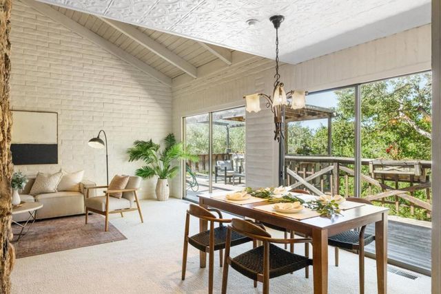 27460 Loma Del Rey, Carmel Valley, CA 93923