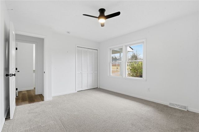 306 Bluefield Road, Starr, SC 29684