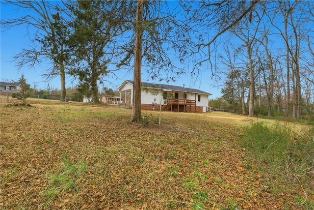 306 Bluefield Road, Starr, SC 29684