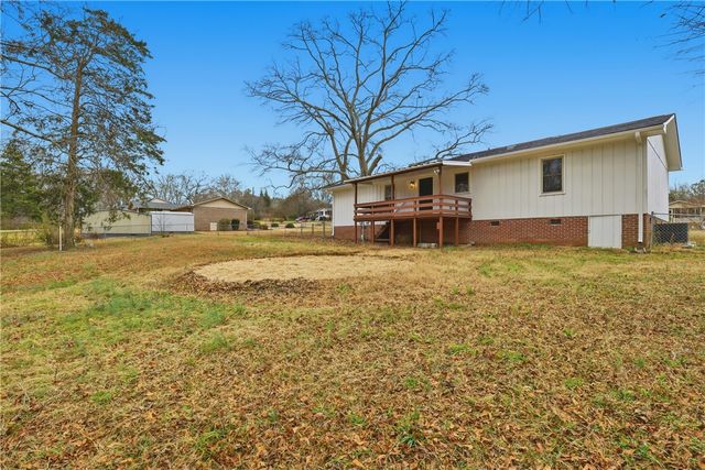 306 Bluefield Road, Starr, SC 29684