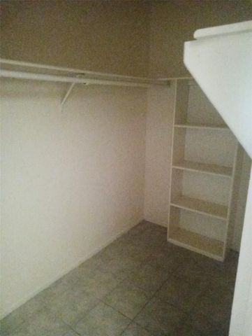 6633 W Airport Boulevard W 704, Houston, TX 77035