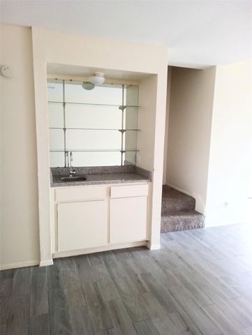 6633 W Airport Boulevard W 704, Houston, TX 77035