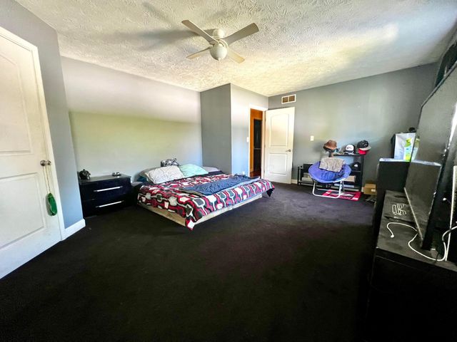 6338 Beaver Lake Drive, Grove City, OH 43123