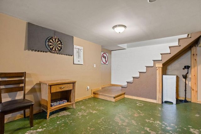 6338 Beaver Lake Drive, Grove City, OH 43123