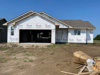 495 N SUNRISE DR., Rose Hill, KS 67133