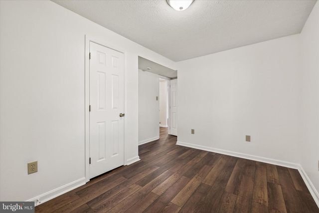 136 NIGHTINGALE AVE, Stephens City, VA 22655