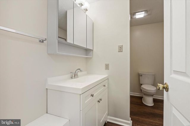 136 NIGHTINGALE AVE, Stephens City, VA 22655