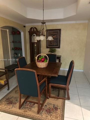 6700 NW 114th Ave 905, Doral, FL 33178