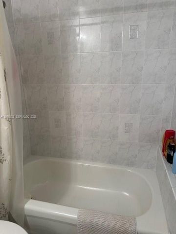 6700 NW 114th Ave 905, Doral, FL 33178