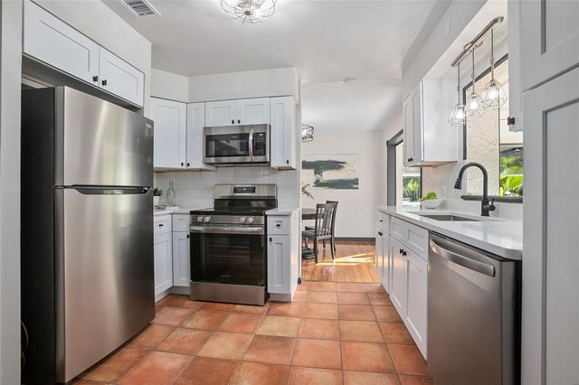 736 LINDLEY BOULEVARD, Deland, FL 32724