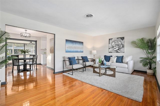 736 LINDLEY BOULEVARD, Deland, FL 32724