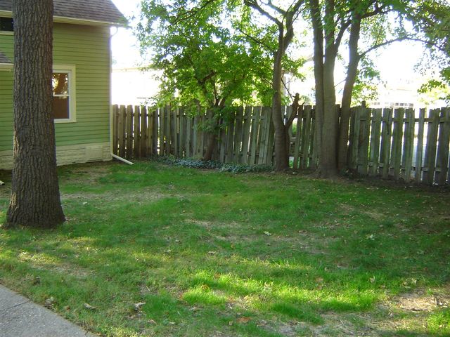 1628 Kalamazoo Avenue, Grand Rapids, MI 49507