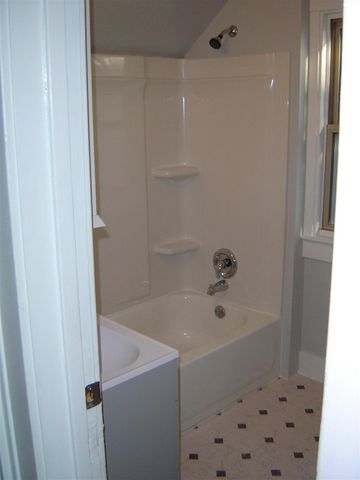 1628 Kalamazoo Avenue, Grand Rapids, MI 49507