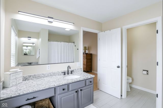 18042 Kinder Oak Drive, Noblesville, IN 46062