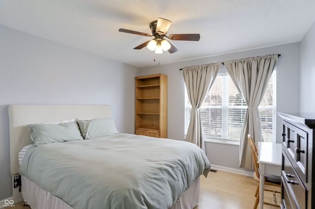 18042 Kinder Oak Drive, Noblesville, IN 46062