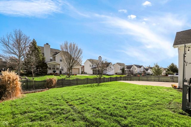 18042 Kinder Oak Drive, Noblesville, IN 46062